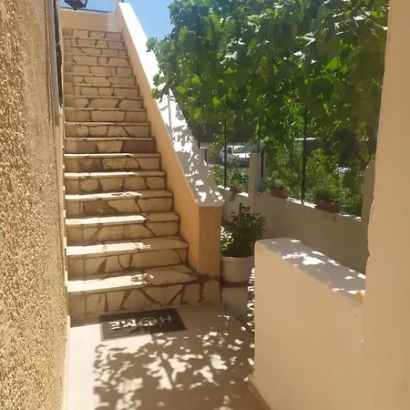 Paradises's Nest Apartment Agios Georgios (Corfu)