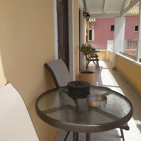 Apartment Paradises's Nest *