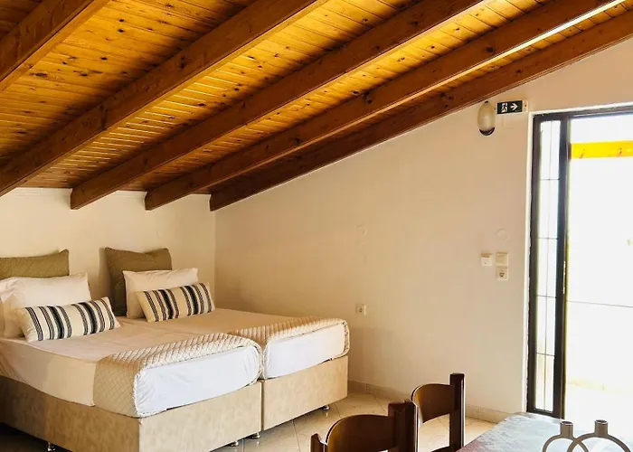 Paradises's Nest Agios Georgios (Corfu)